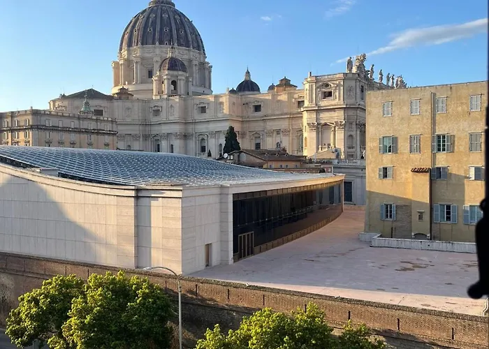 Wake Up To St Peter S - Spectacular Vatican View Apartment